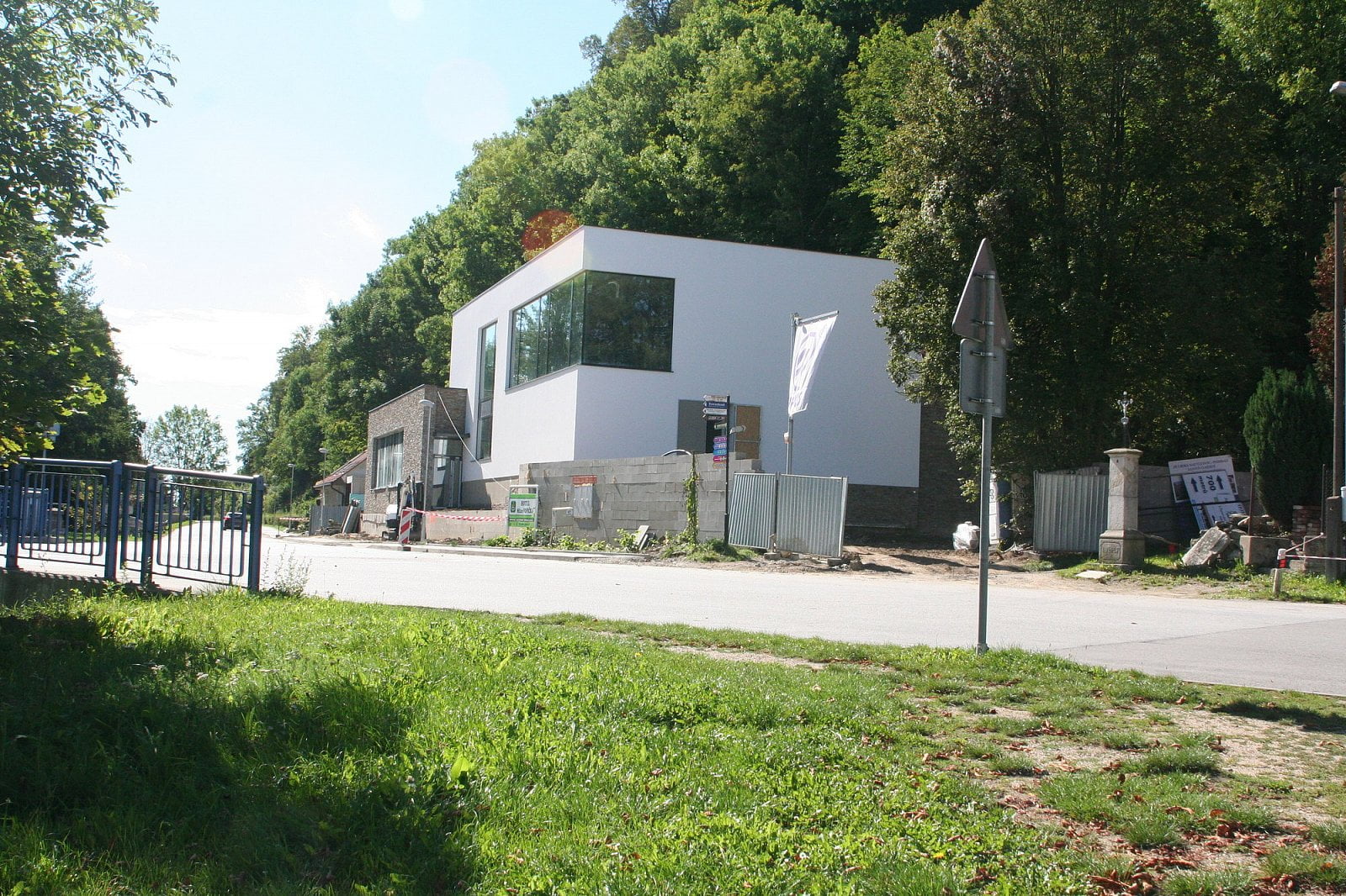 Wedos stavba olejového datacentra
