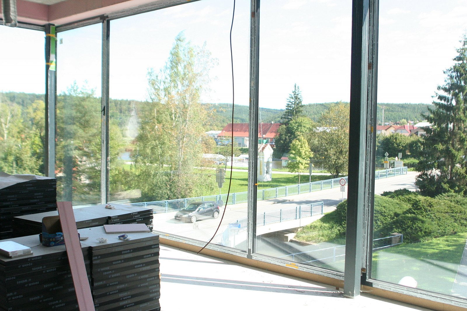 Wedos stavba olejového datacentra