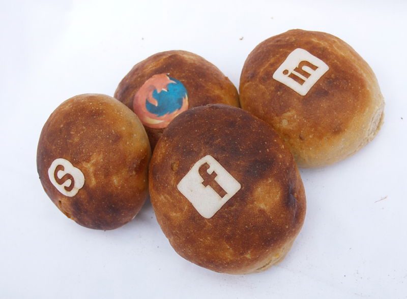 Reklama pronikla i na pečivo a cukrářské výrobky. A je účinná.