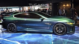 Náhledový obrázek - Ženeva 2018: BMW M8 Gran Coupé jde proti Mercedesu S Coupé a Bentley