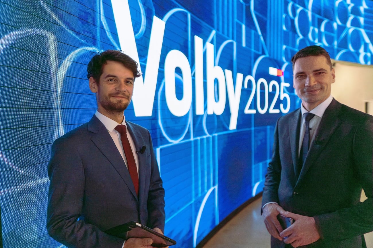 Volební studio České televize v pražském Planetáriu (2025)