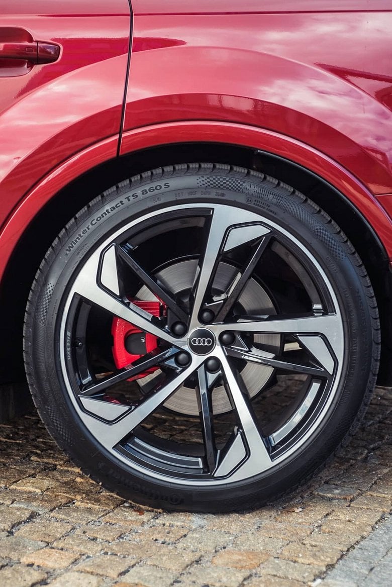 2019-11-Audi-SQ7-TDI-00024.jpg