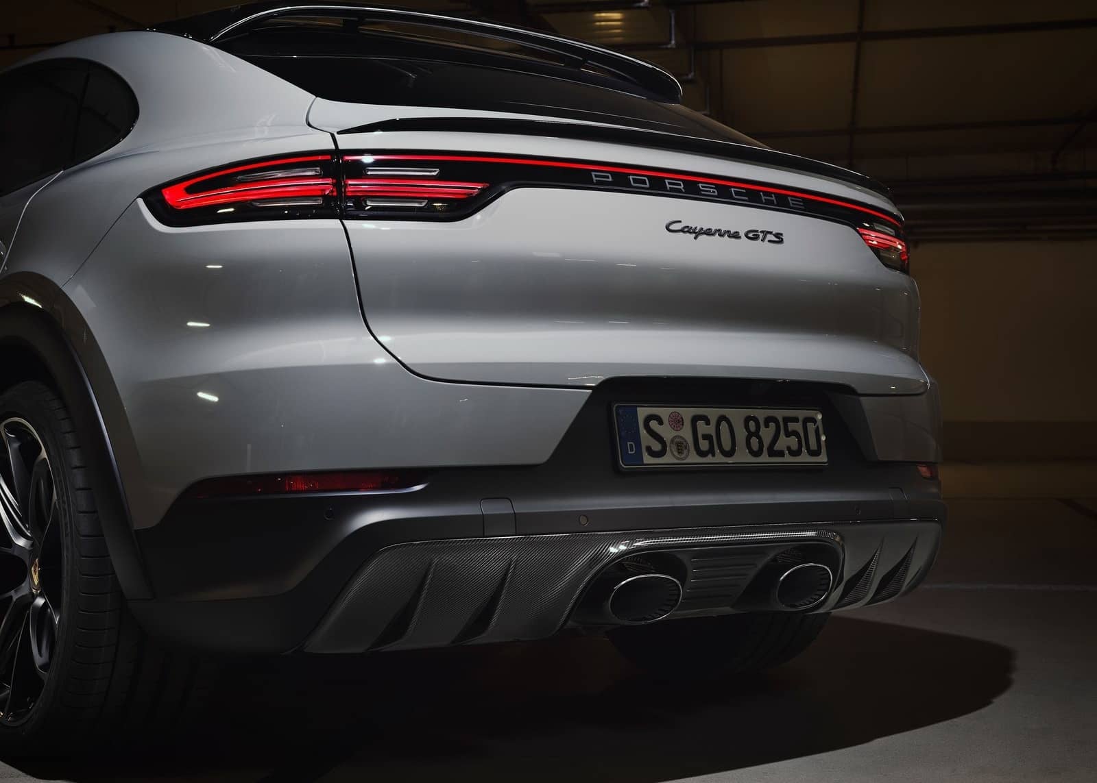 2020-06-Porsche-Cayenne_GTS_Coupe-2020-1600-0b.jpg