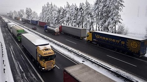 Náhledový obrázek - Firmy, které opravovaly dálnici D1 u Humpolce, odstoupily od smlouvy s ŘSD