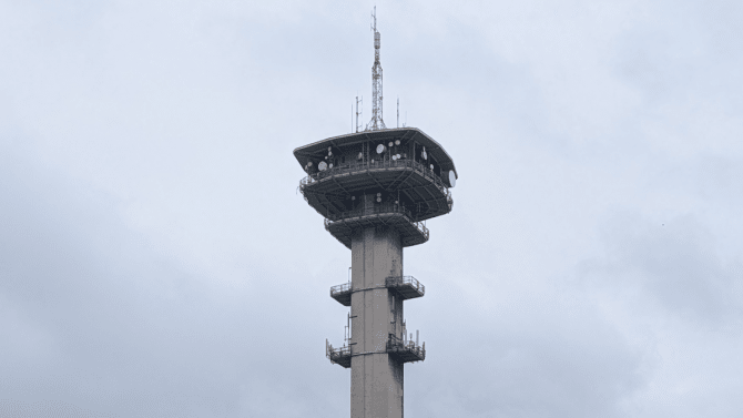 Telekomunikační věž, 5G vysílač, Pardubice