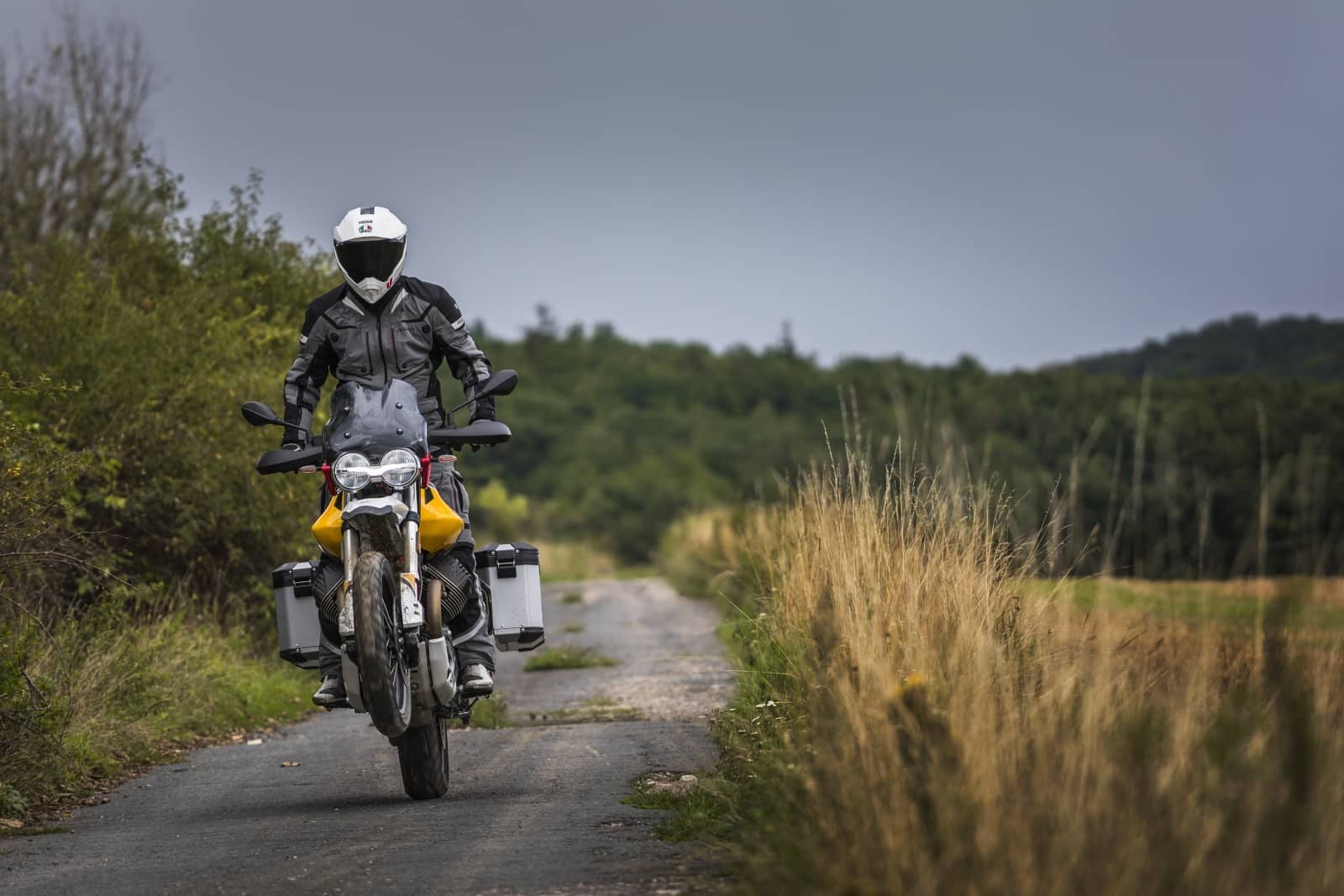 2020-03-MotoGuzziV85TT041.jpg