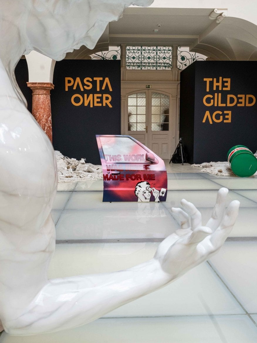 Foto z liberecké výstavy Pasty Onera The Gilded Age v roce 2023