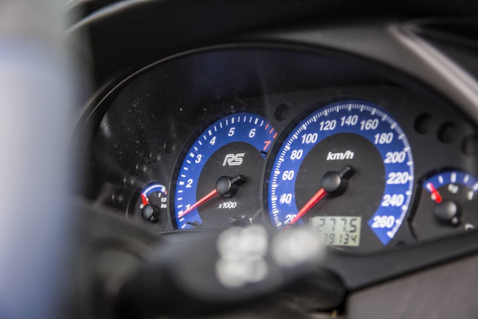 2019-11-FordFocusRS028.jpg