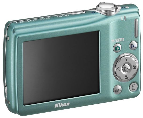 Nikon Coolpix S220