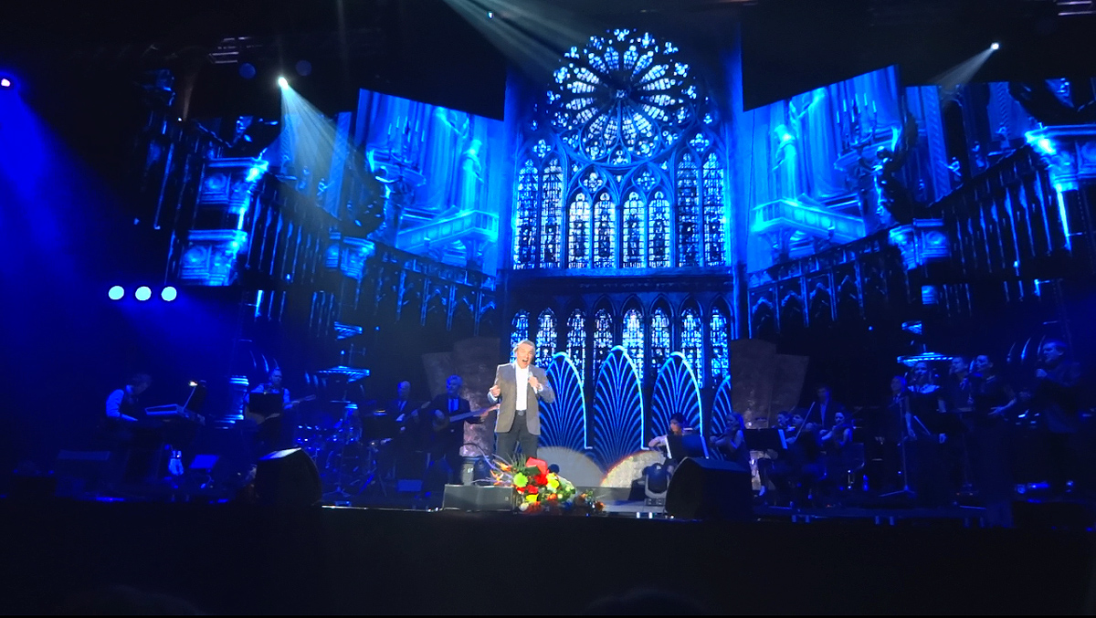 Koncert Karla Gotta, O2 aréna, sobota 6. prosince 2014