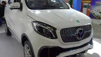 Náhledový obrázek - Luxing iStar LSEV se tváří jako Mercedes. Výkonem 1,2 kW nestačí ani na startér z CLA