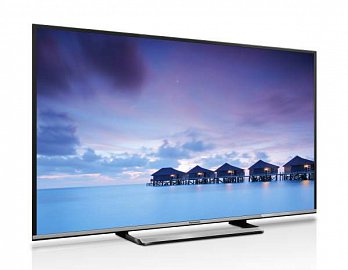 Rozhodně elegantní televizor! Ale také nijak levný. Stará platforma Viera ale šlape parádně – nikde žádné zpoždění, ani při přepínání na EPG. A pak že to nejde…