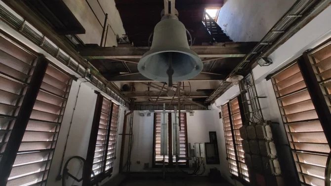 Vysílač T-Mobilu v kostele Nejsvětějšího srdce Páně