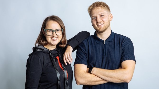 Bold News - Control - Zuzana Černá - Václav Crhonek