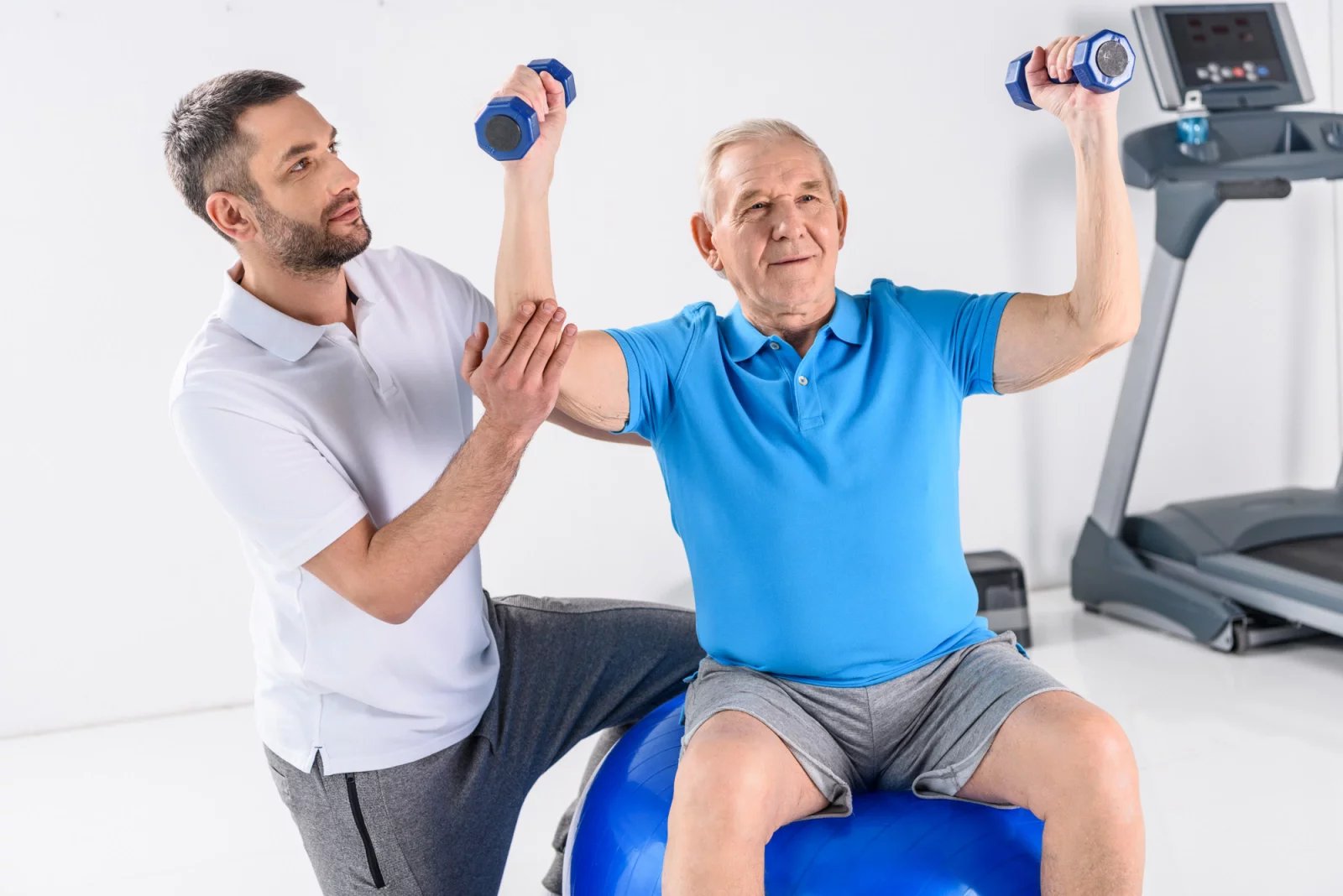 Terciární profylaxe má za úkol zmírnit dopady a symptomy chronických nemocí. Spadají sem třeba rehabilitační programy po infarktu nebo chemoterapie u rakoviny.
