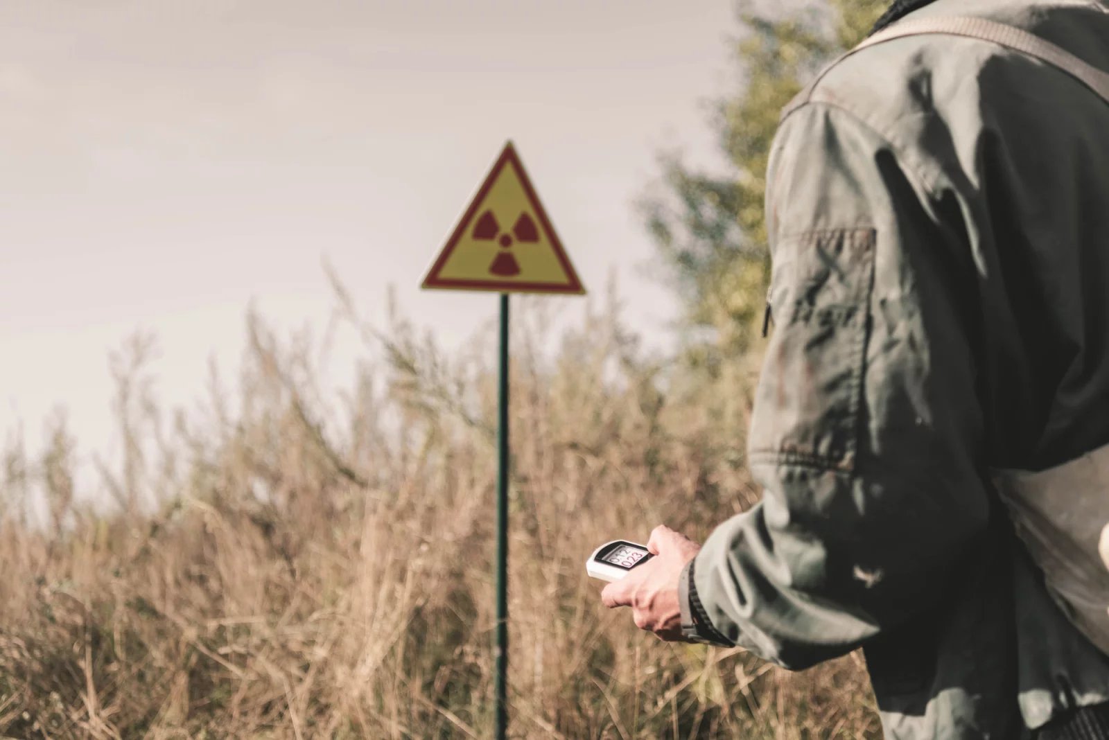 Jódová profylaxe má velice specifické využití, a to výhradně v případech nukleární havárie. Štítná žláza neumí rozlišit stabilní a radioaktivní jód, takže podáním tablety jódu lze zabránit vstřebávání jódu radioaktivního.