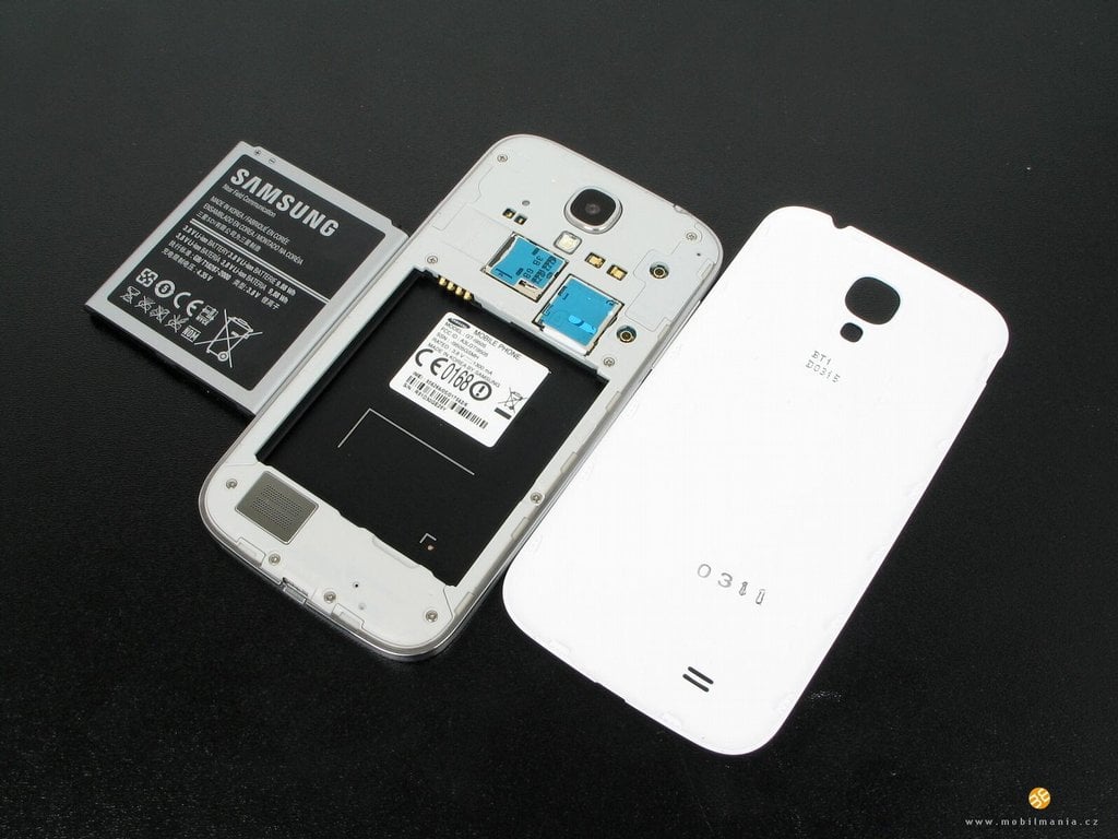 2014-01-samsung-galaxy-s4-4.jpg