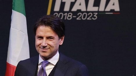 Náhledový obrázek - Novým italským premiérem je takřka neznámý právník Giuseppe Conte z Hnutí pěti hvězd