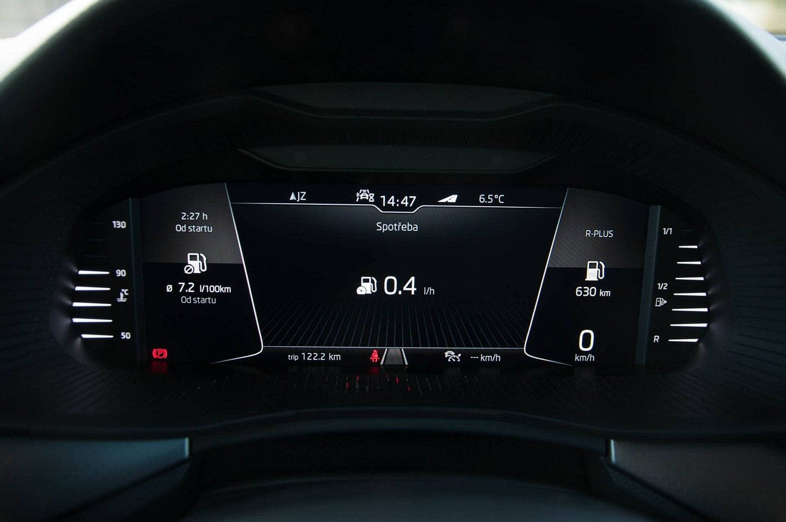 2019-11-skoda-kamiq-14-of-45.jpg