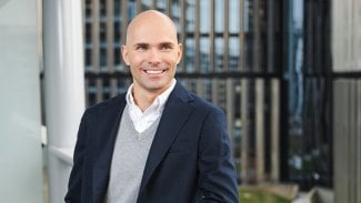 Roman Berglowiec, Everbot