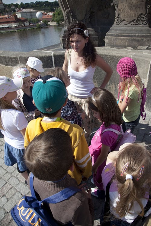 Stověžaté příběhy milují děti, ale jsou i pro dospělé.