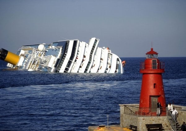 2012-10-havc3a1rie-lodi-costa-concordia-5.jpg