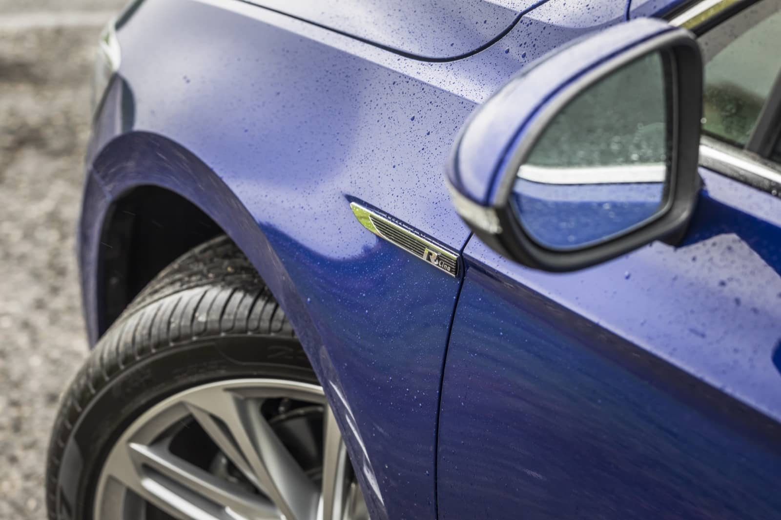 2019-11-Volkswagen-Passat-Variant-00011.jpg
