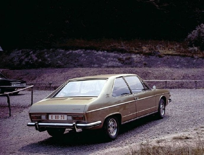 Kupé Tatra 613 mělo podle původních předpokladů vzniknout v několika exemplářích a představovat výkladní skříň automobilky.