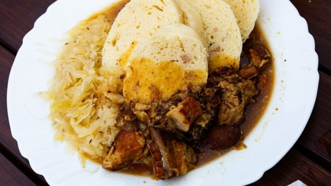 moravský vrabec se zelím