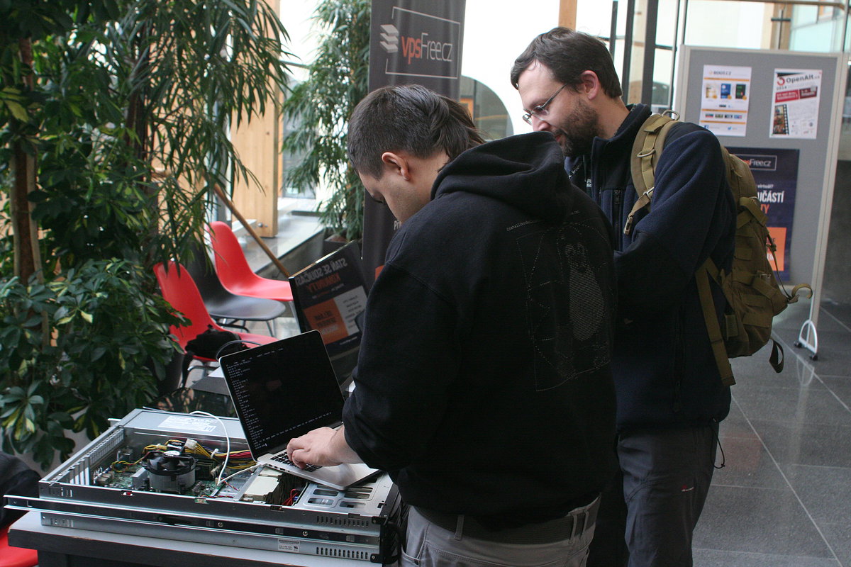 OpenAlt 2014 neděle