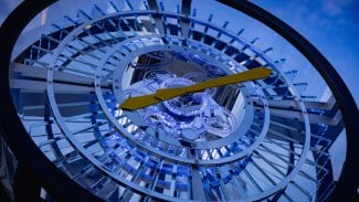 Hodiny světla, Preciosa Lightning