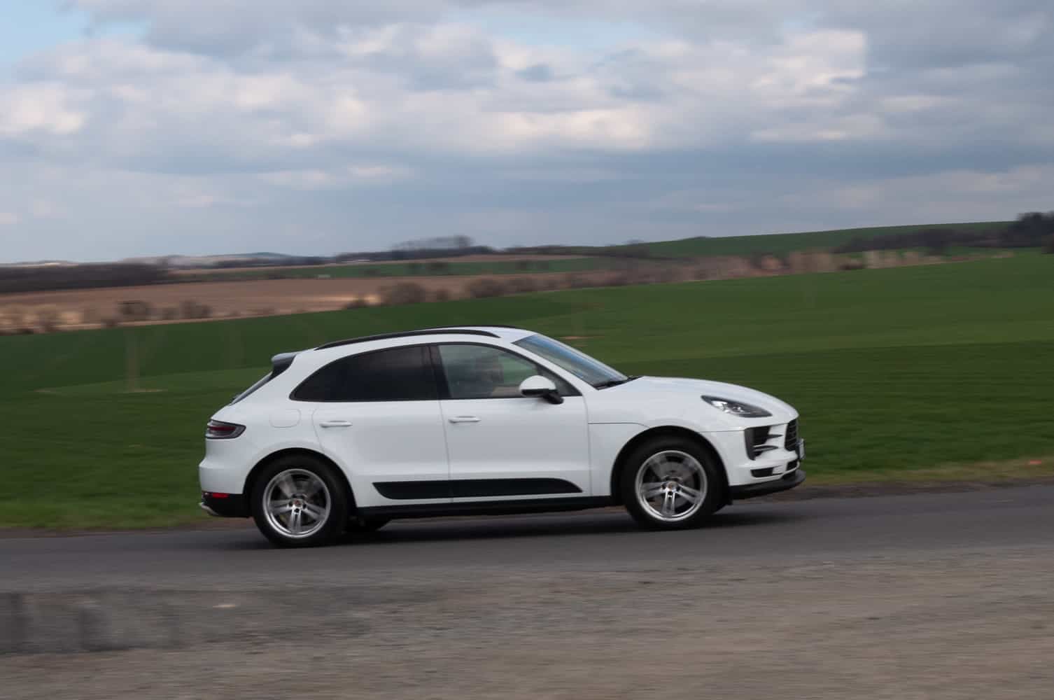 2019-04-Porsche-Macan-62.jpg