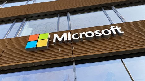 Nervózní Microsoft v Česku začal žehlit Trumpův chaos a vydírání. Vaše data nikomu nedáme, slibuje firma