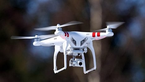 Náhledový obrázek - Doručování dronem již i v tuzemsku? Mall.cz je jako první vyzkouší už příští týden