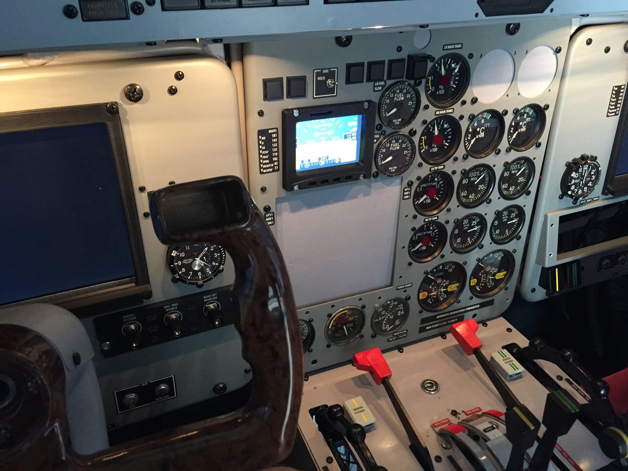 Simulátor českého letadla L-410 od inAero