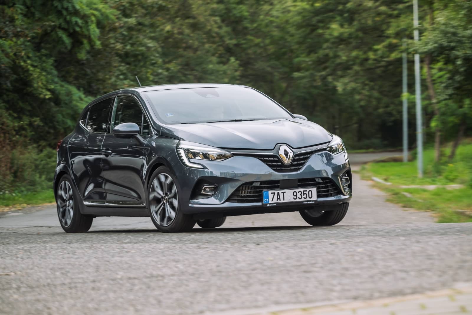 2020-01-RenaultClio055.jpg