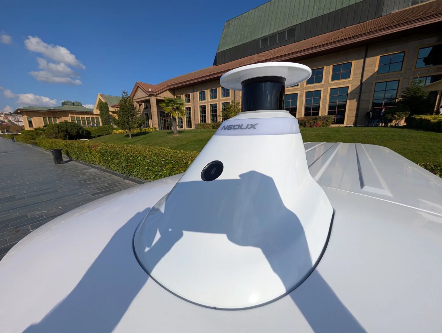 Autonomní autíčko Neolix