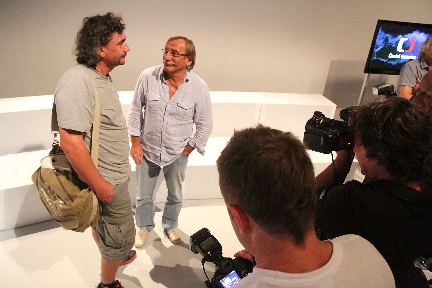 Česká televize představila pozdim 2013 na svých kanálech