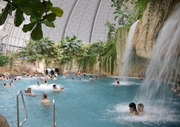 2016-04-akvapark-tropical-islands-v-hangc3a1ru-u-berlc3adna-4.jp