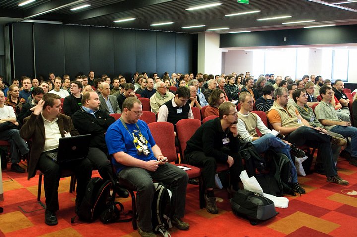 LinuxExpo 2010