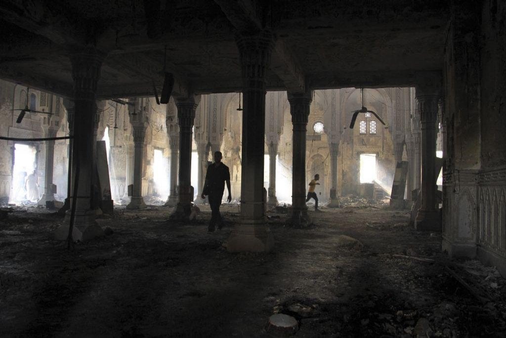 2018-12-vlna-nc3a1silc3ad-v-egyptc49b-mc3a1-stovky-obc49btc3ad-z