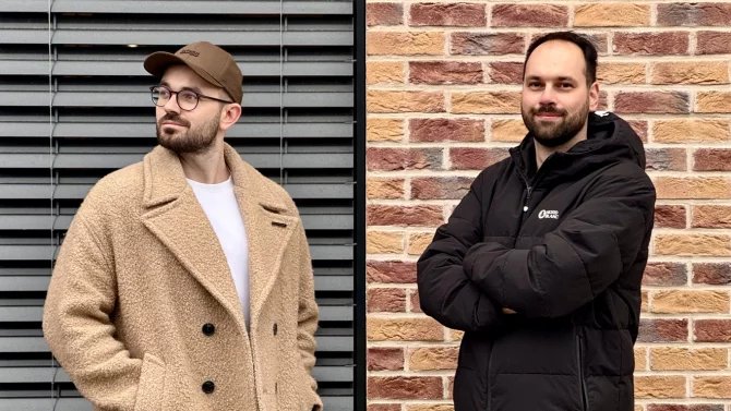 Zakladatelé startupu Ydoca Michal Bukový a Peter Dzuruš