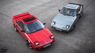 Náhledový obrázek - Mazda RX-7 (1984) vs. Toyota MR2 (1986): Dva východy slunce