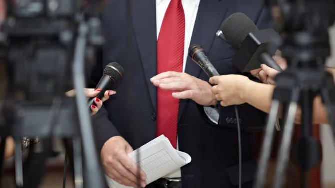 Vládní činitel