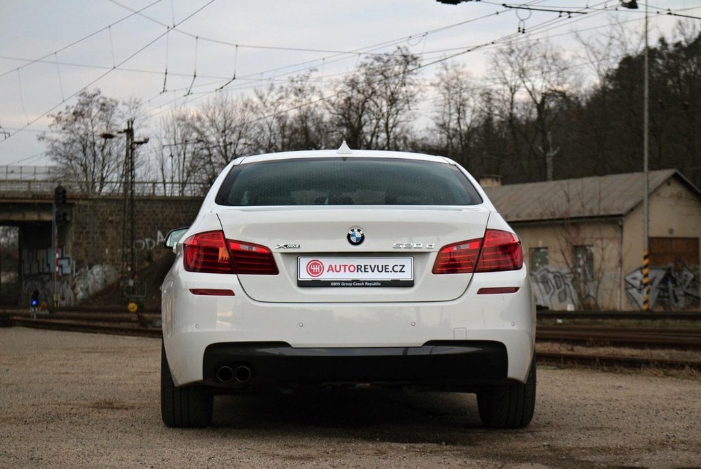 2013-10-bmw-520xdrive-111.jpg