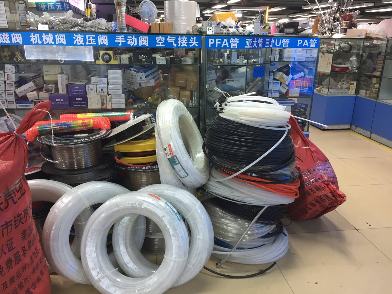 SEG Electronics Market v Šanghaji