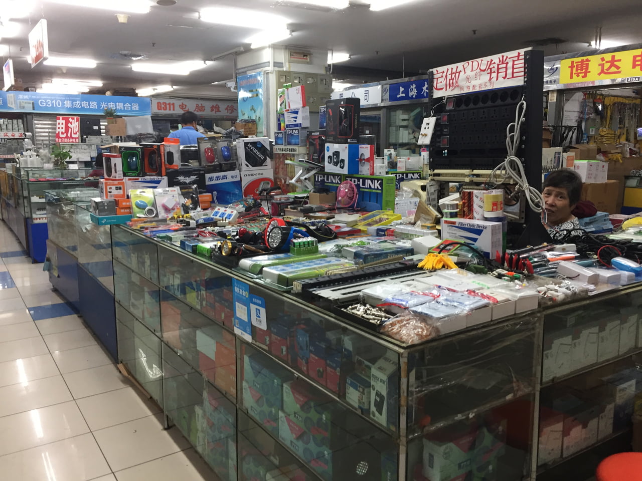 SEG Electronics Market v Šanghaji