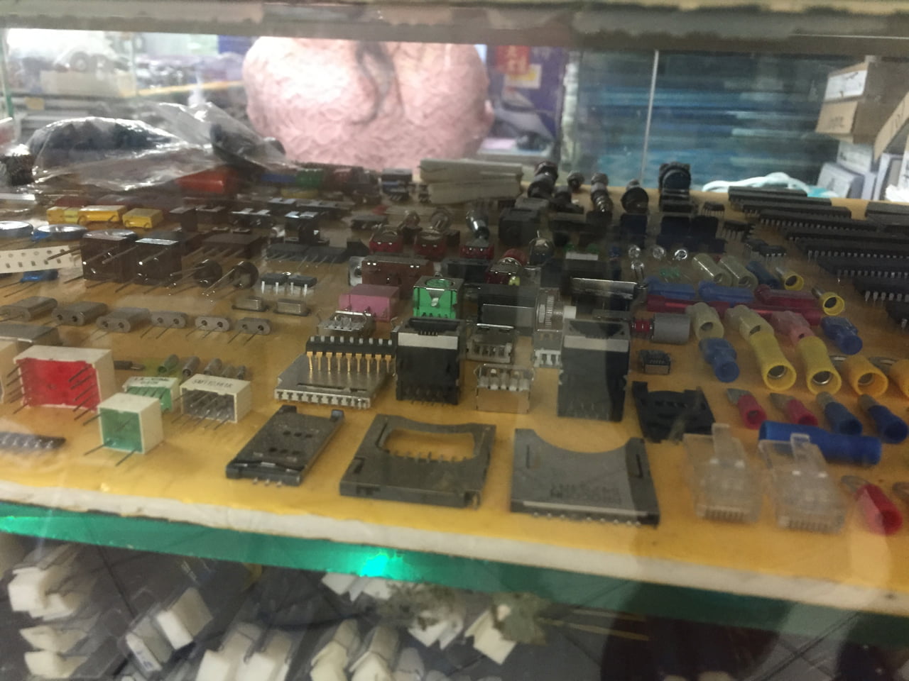 SEG Electronics Market v Šanghaji