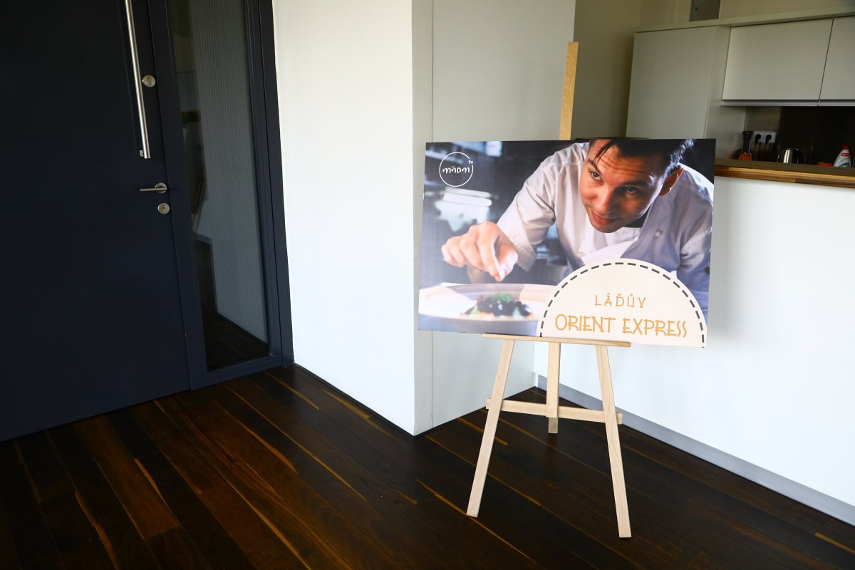 Jak to vypadá v zákulisí TV Mňam