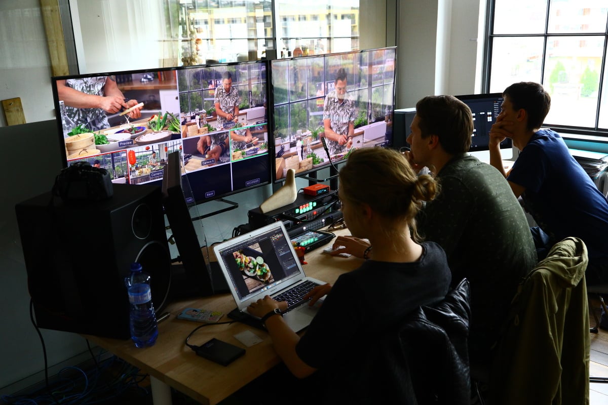 Jak to vypadá v zákulisí TV Mňam